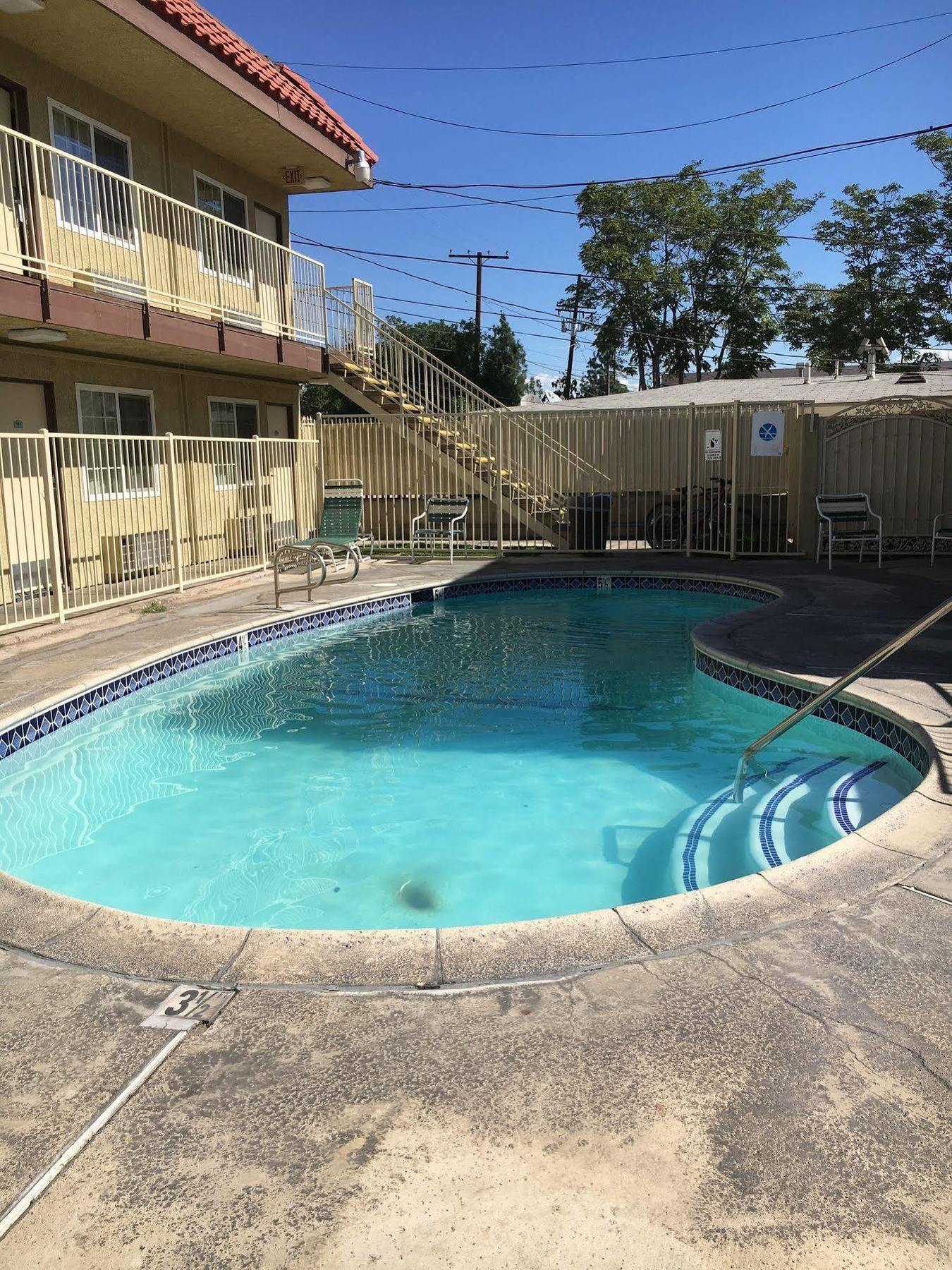 Sands Motel Riverside Bagian luar foto