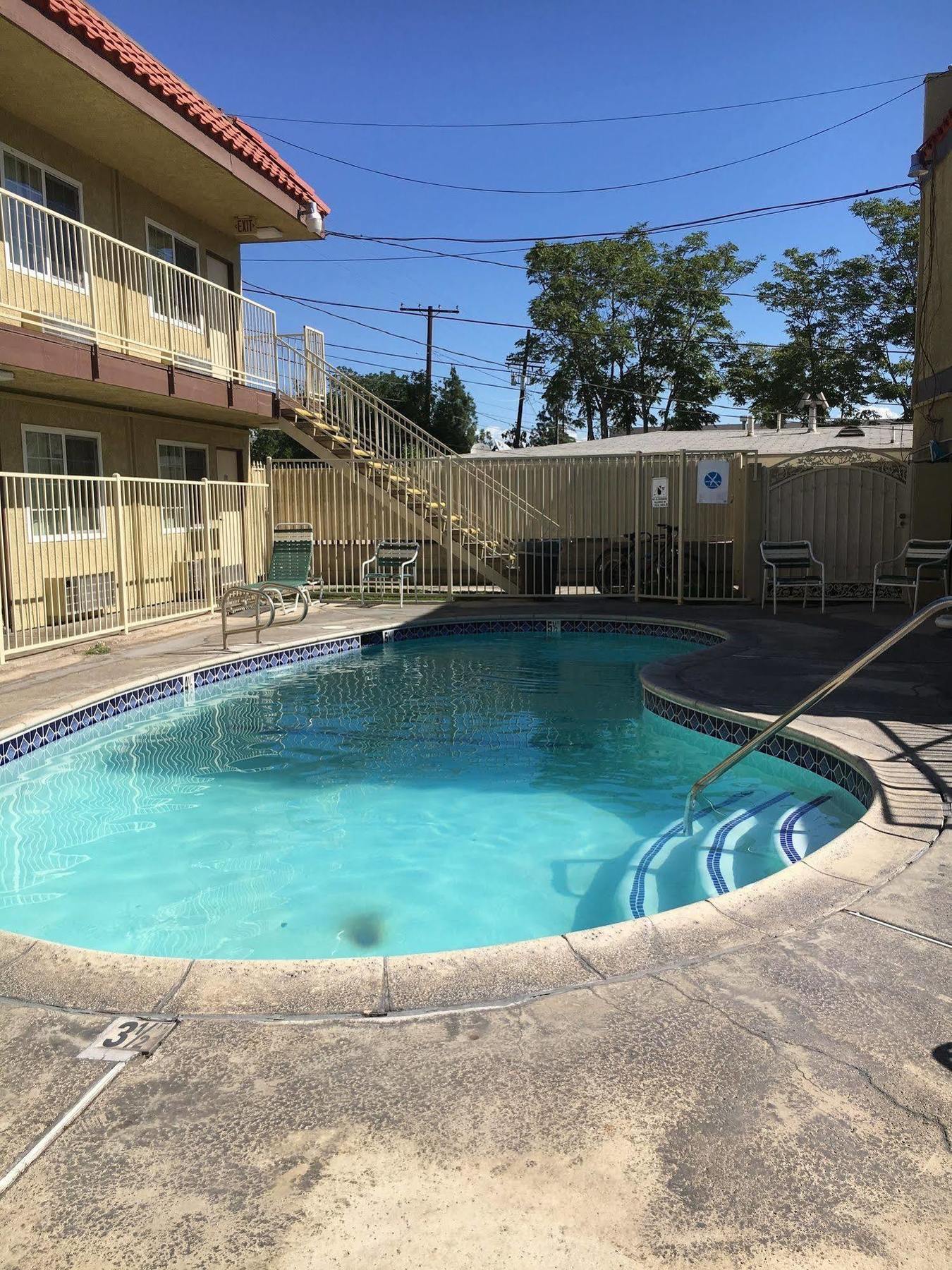 Sands Motel Riverside Bagian luar foto