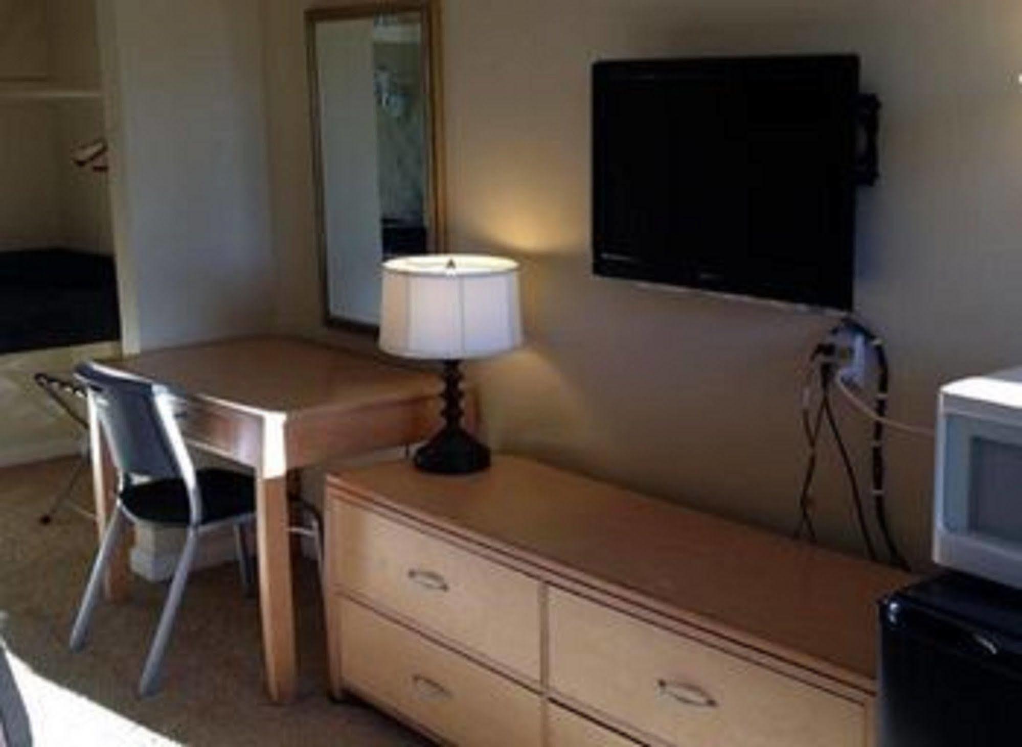 Sands Motel Riverside Bagian luar foto