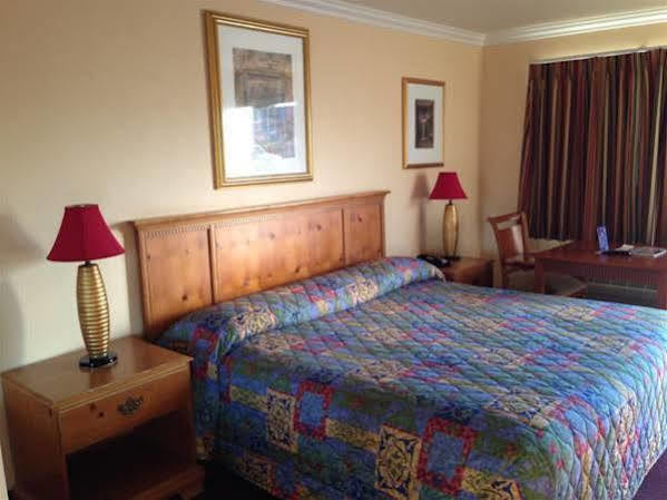 Sands Motel Riverside Bagian luar foto